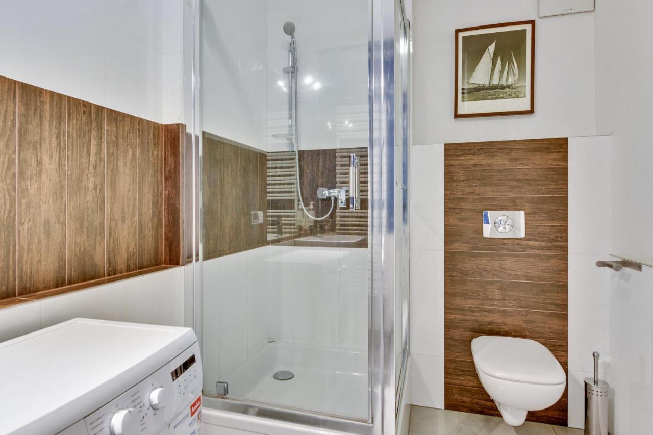 Grand Apartments Szafarnia 8 Гданськ Екстер'єр фото
